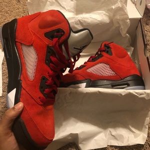 Jordan 5, raging bull